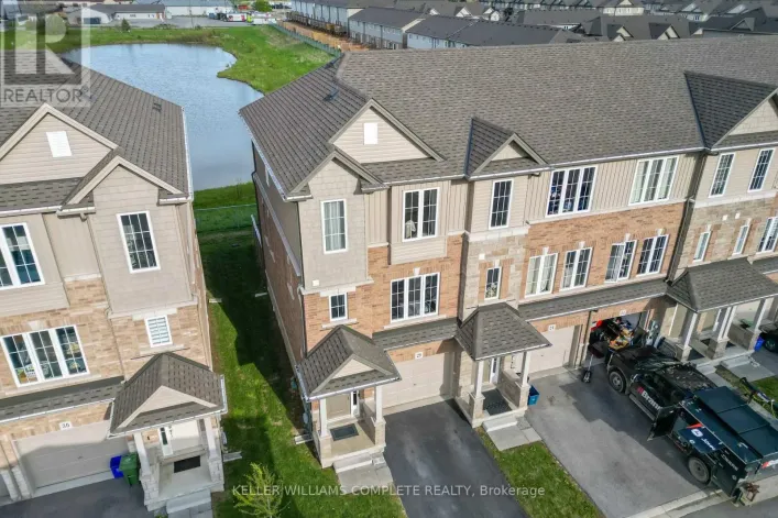 28 CANARY GRASS BOULEVARD, Hamilton