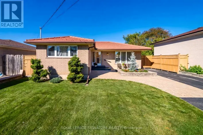 28 CANDLEWOOD CRESCENT, Toronto