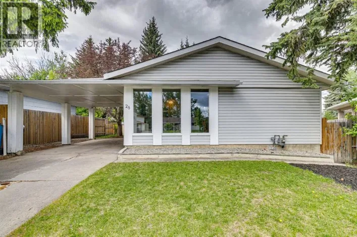 28 Cantrell Bay SW, Calgary