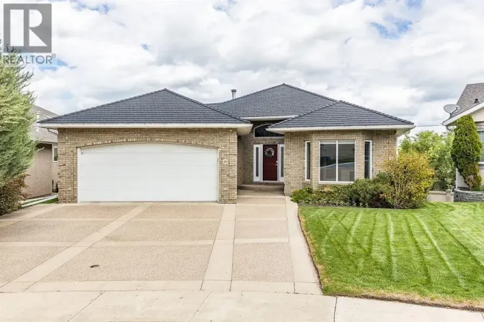 28 Chinook Place SW, Medicine Hat