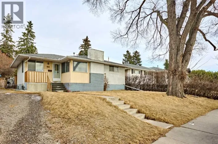 28 CORNELL Place NW, Calgary