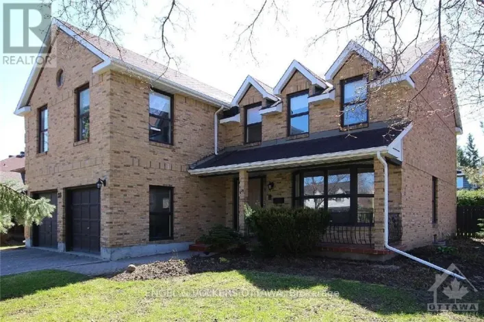 28 COUNTRY CLUB DRIVE, Ottawa