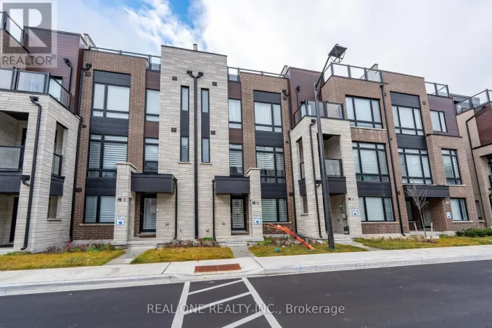 28 CREDIT LANE, Richmond Hill