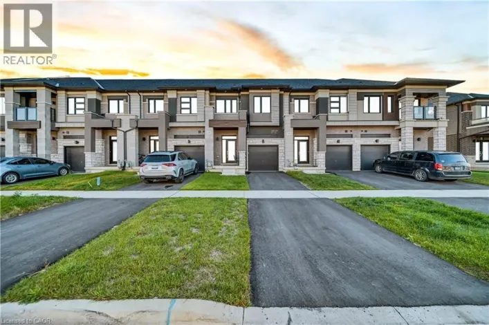 28 DENNIS Avenue, Brantford