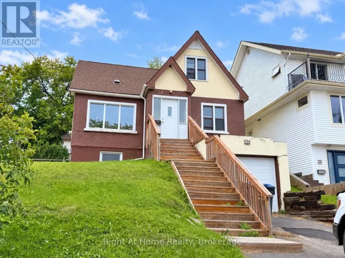28 DIXON STREET, Thunder Bay