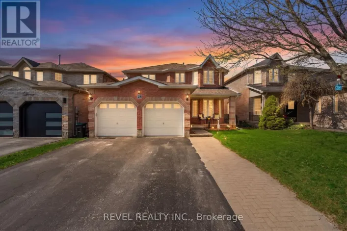 28 DUNNETT DRIVE, Barrie