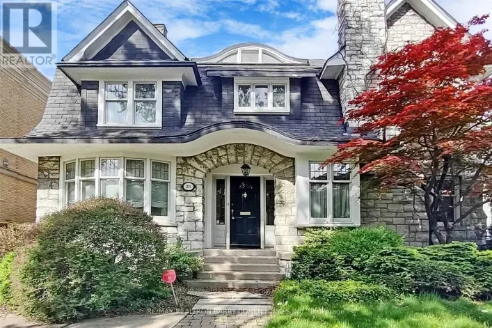 28 DUNVEGAN ROAD, Toronto