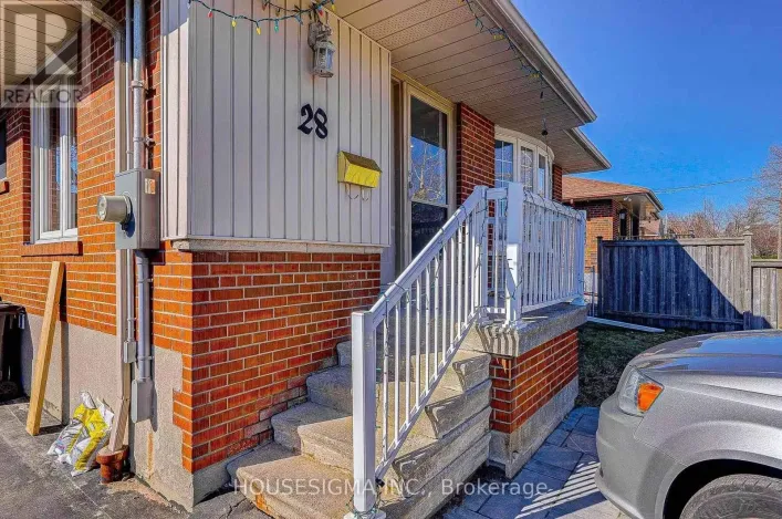 28 EARLTON ROAD, Toronto