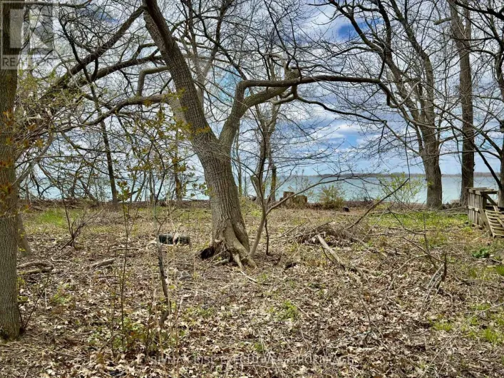28 EASY LANE, Frontenac Islands