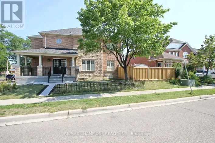 28 EGYPT DRIVE, Brampton