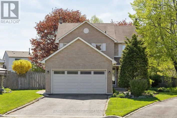 28 EMPSON COURT, Ajax
