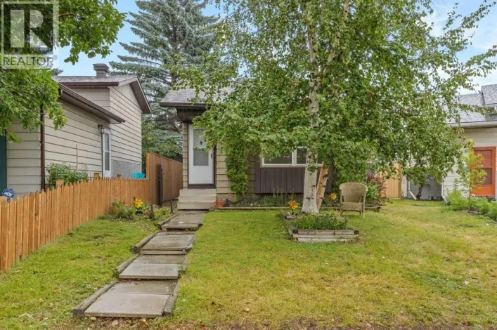 28 Erin Croft Place SE, Calgary