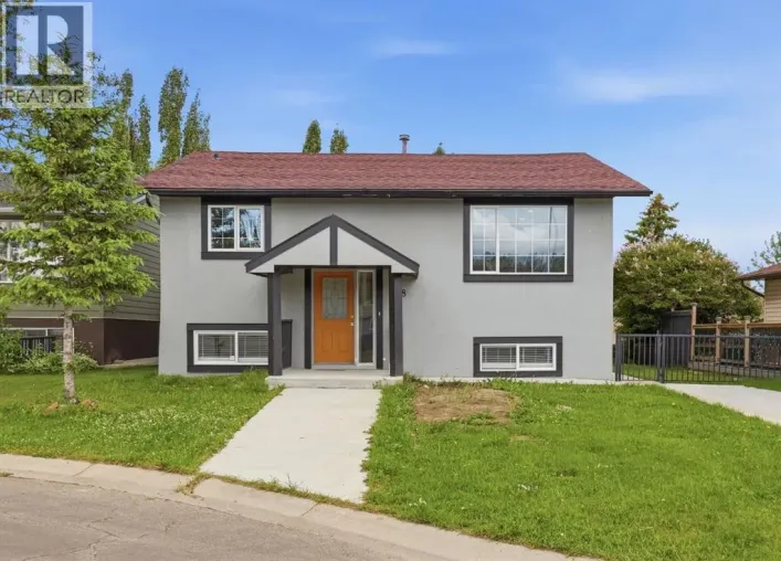 28 Fallingworth Court NE, Calgary