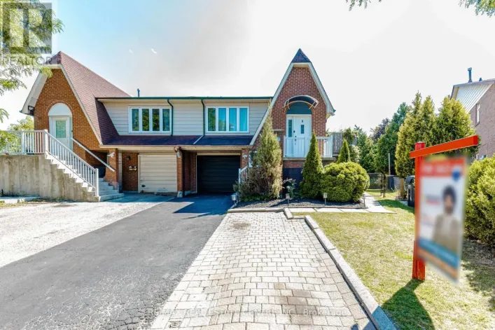 28 FOXACRE ROW, Brampton