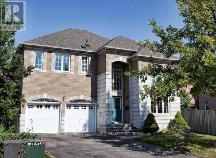 28 GEMINI CRESCENT, Richmond Hill