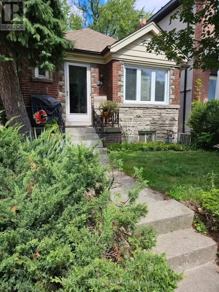 28 GLEN ECHO ROAD, Toronto