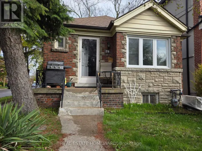 28 GLEN ECHO ROAD, Toronto