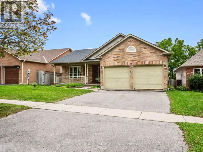 House for sale: 28 HARWOOD DRIVE, Barrie