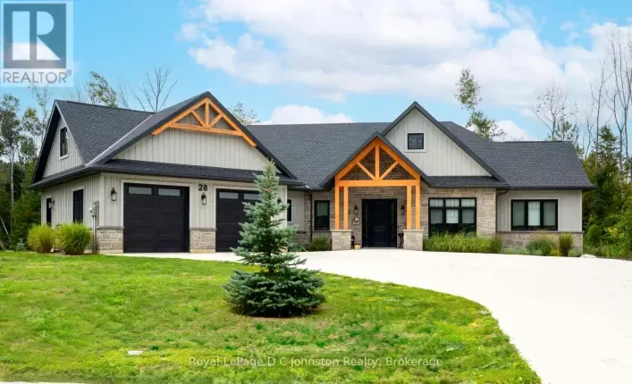 28 LAKESIDE WOODS CRESCENT, Saugeen Shores