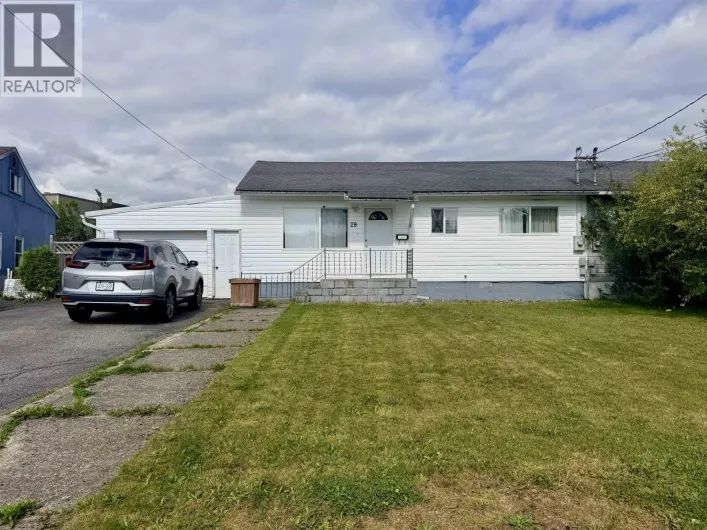 28 LILLOOET CRESCENT, Kitimat