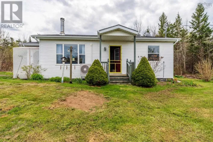 28 Longley Mountain Road, Youngs Cove