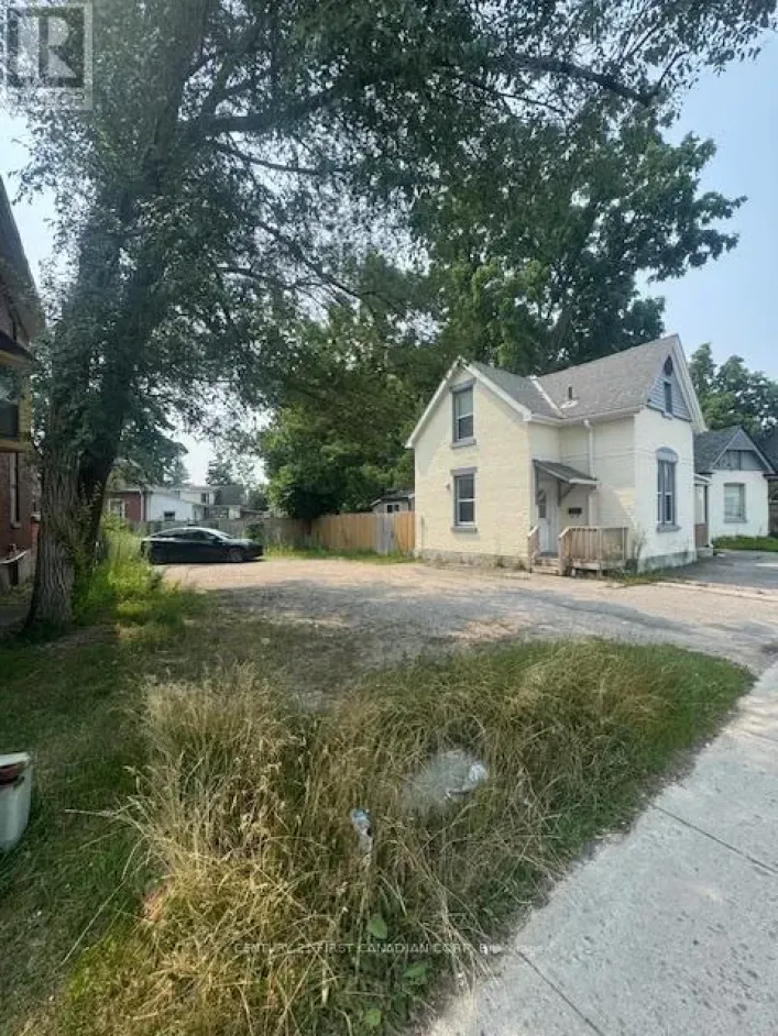 28 OXFORD STREET W, London North