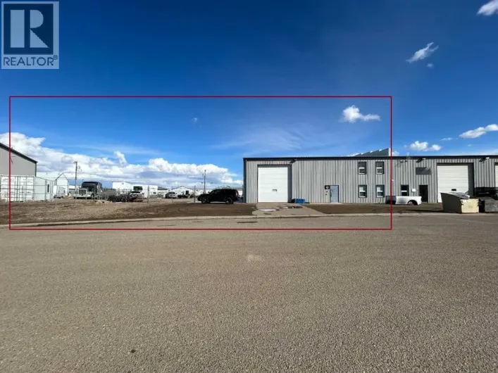 28 Pembina Drive NE, Redcliff