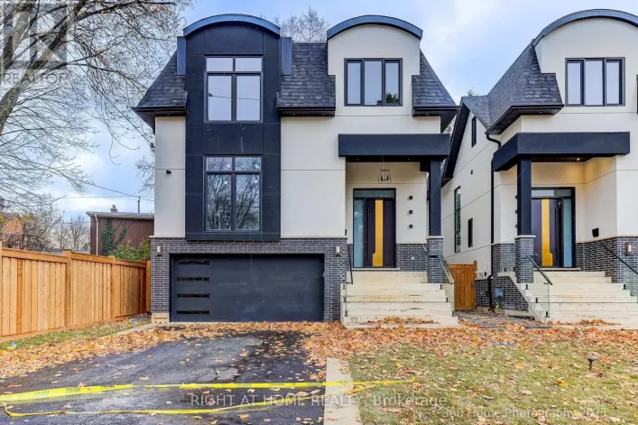 28 PINE AVENUE, Mississauga
