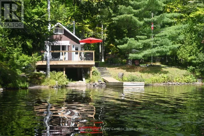 28 PINEWOOD ROAD, McDougall