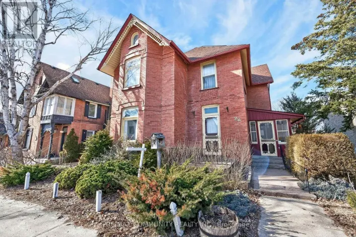 28 QUEEN STREET, Innisfil