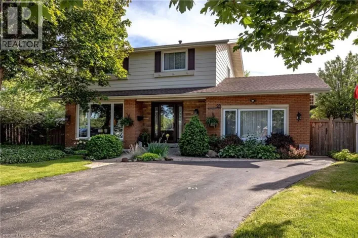 House for sale: 28 RAMSGATE Drive, Stoney Creek