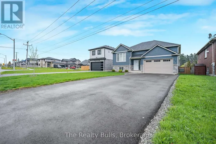 28 RIDGE ROAD S, Fort Erie