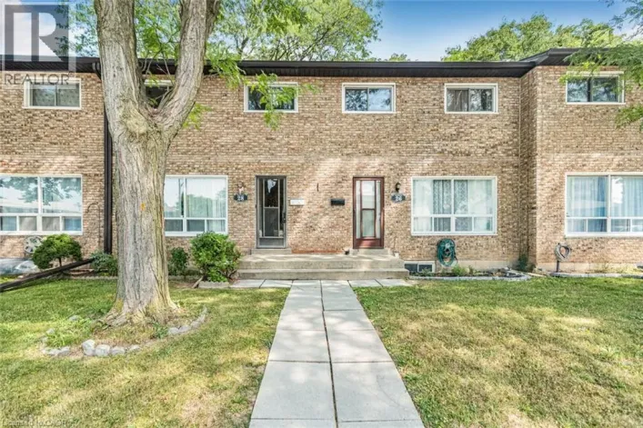 28 RIVERDALE Drive, Hamilton