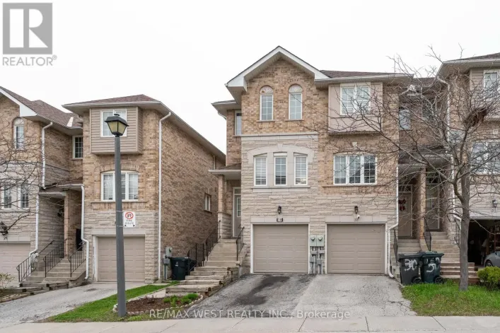 28 SHINING STAR CRESCENT, Toronto
