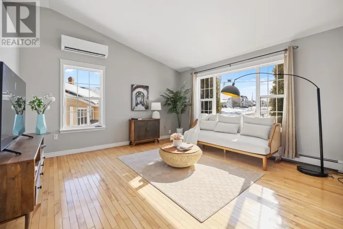 28 Southway Crescent, West Royalty