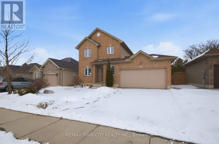 28 TOMPKINS COURT, Norwich