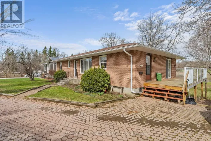 28 WATER STREET, Kawartha Lakes