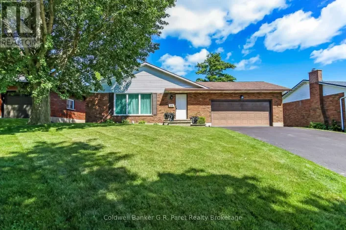 28 WOODCOCK DRIVE, Tillsonburg