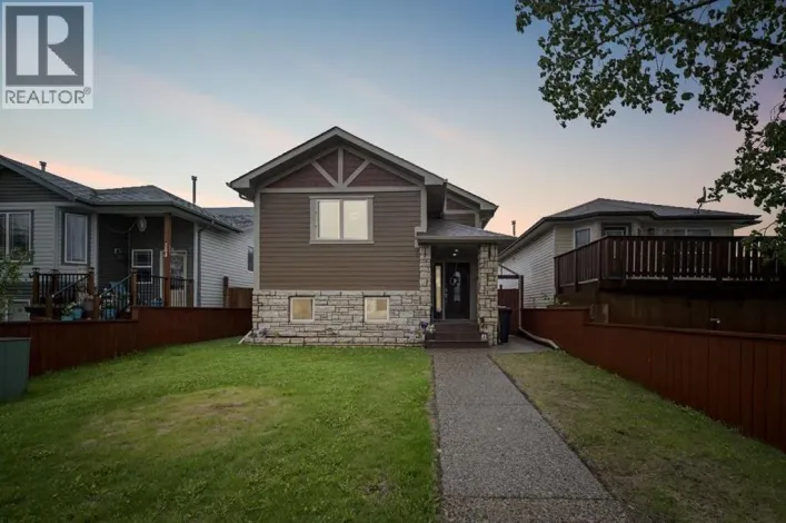 280 Diefenbaker Drive, Fort McMurray