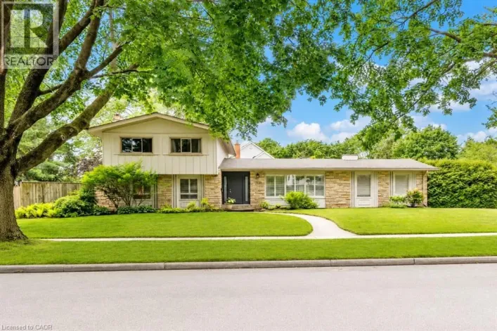 280 PENN Drive, Burlington