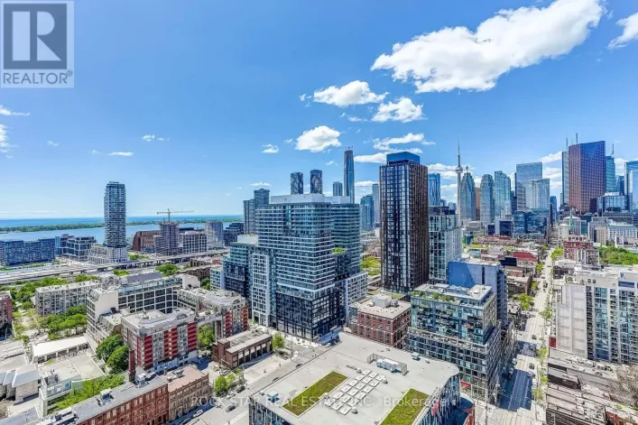 Apartment for sale: 2802 - 284 KING STREET E, Toronto