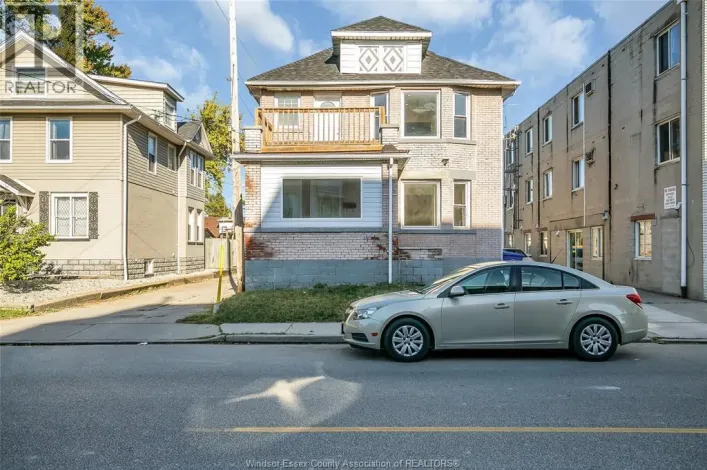 280-282 CAMPBELL AVENUE, Windsor