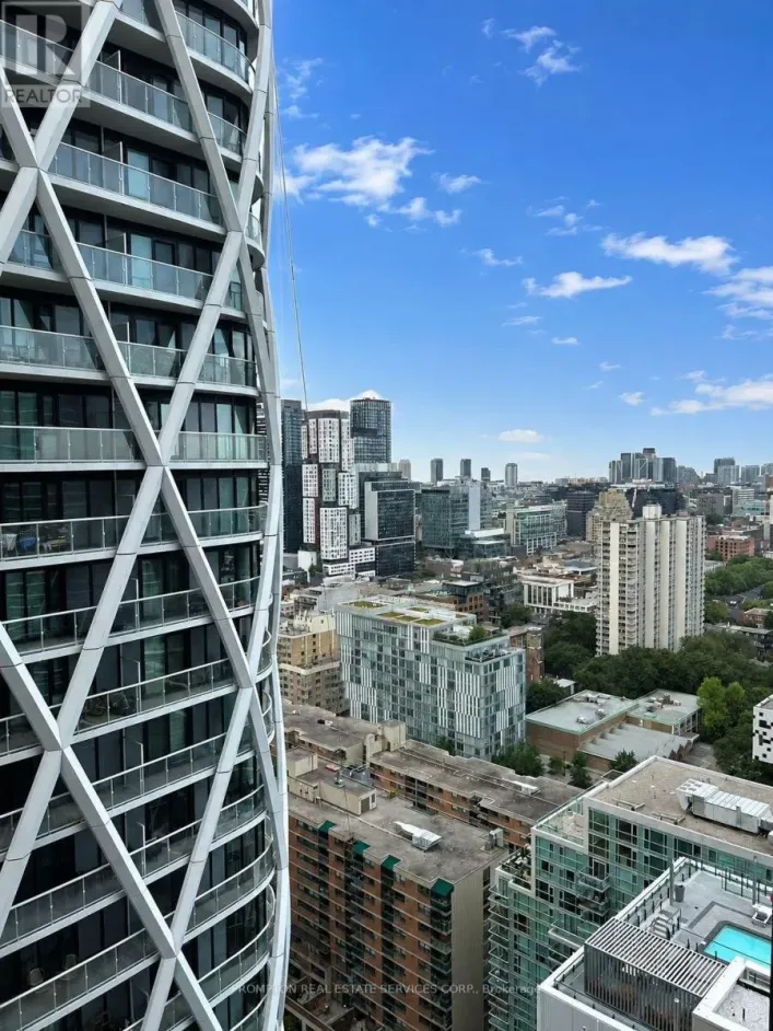 2806 - 238 SIMCOE STREET, Toronto