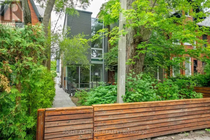 281 BRUNSWICK AVENUE, Toronto