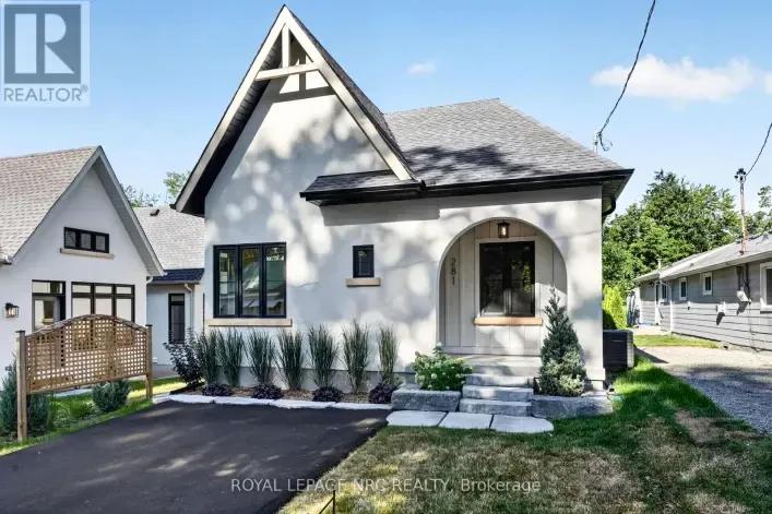 House for sale: 281 ELMWOOD AVENUE, Fort Erie