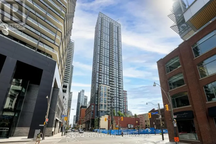 2811 - 108 PETER STREET, Toronto