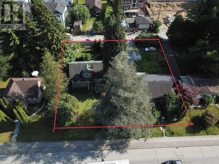 2813 ST JOHNS STREET, Port Moody