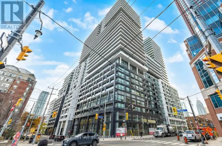 2815 E - 70 PRINCESS STREET, Toronto