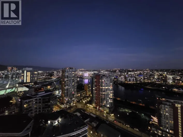 2816 89 NELSON STREET, Vancouver
