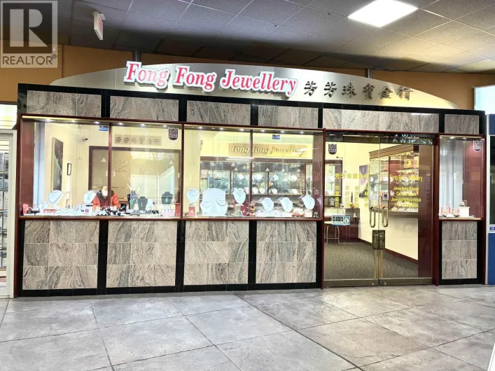 2818 4500 KINGSWAY, Burnaby